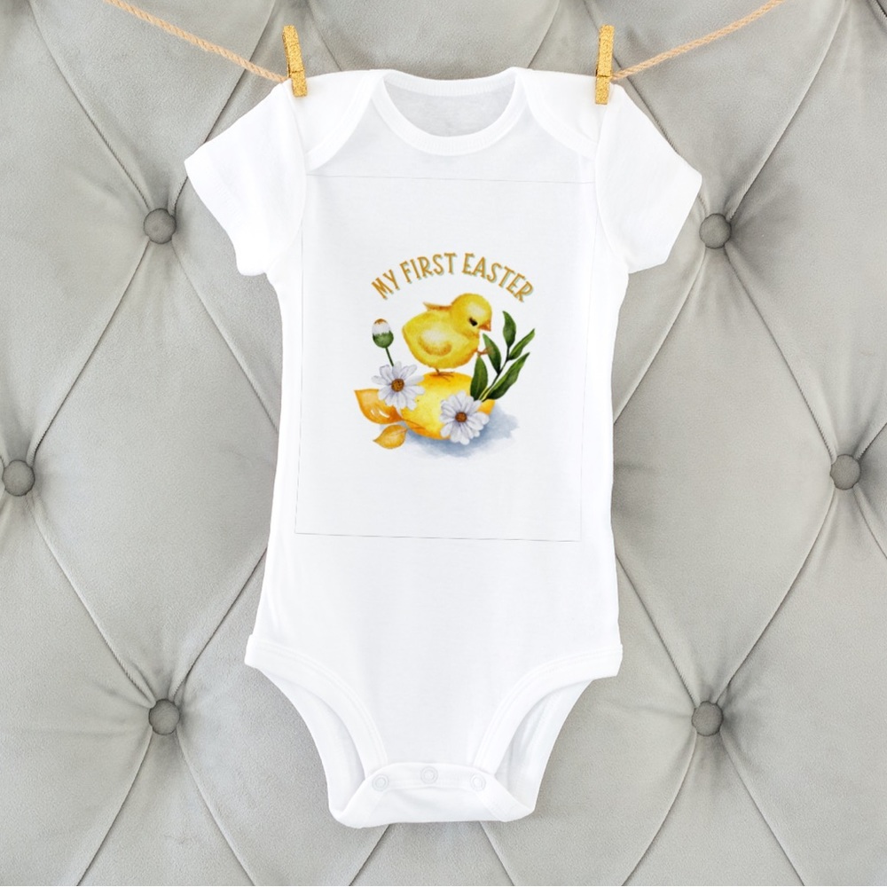 BABY ONSIE FIRST EASTER 🐣